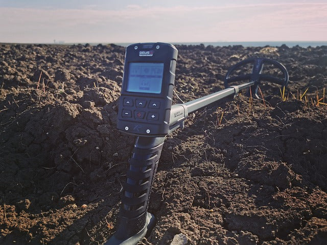 Metal detecting